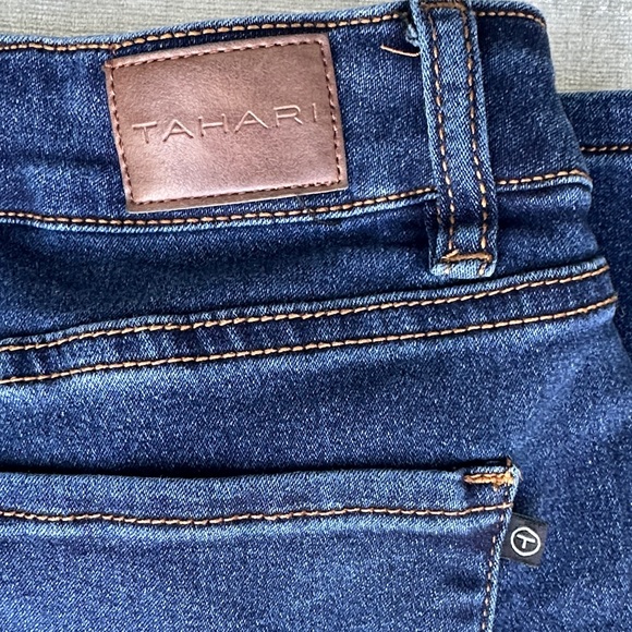 Tahari Skinny Jeans Dark Blue (4) - Picture 7 of 9
